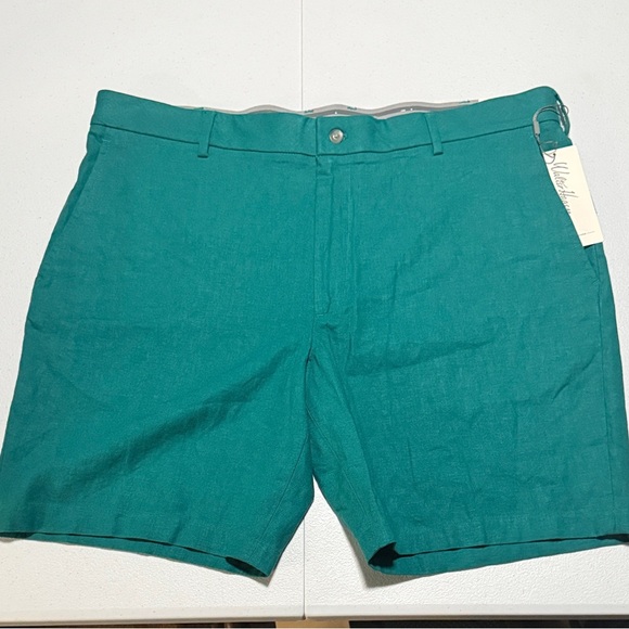 Walter Hagen Teal Men's Flat Front Shorts - Picture 1 of 3
